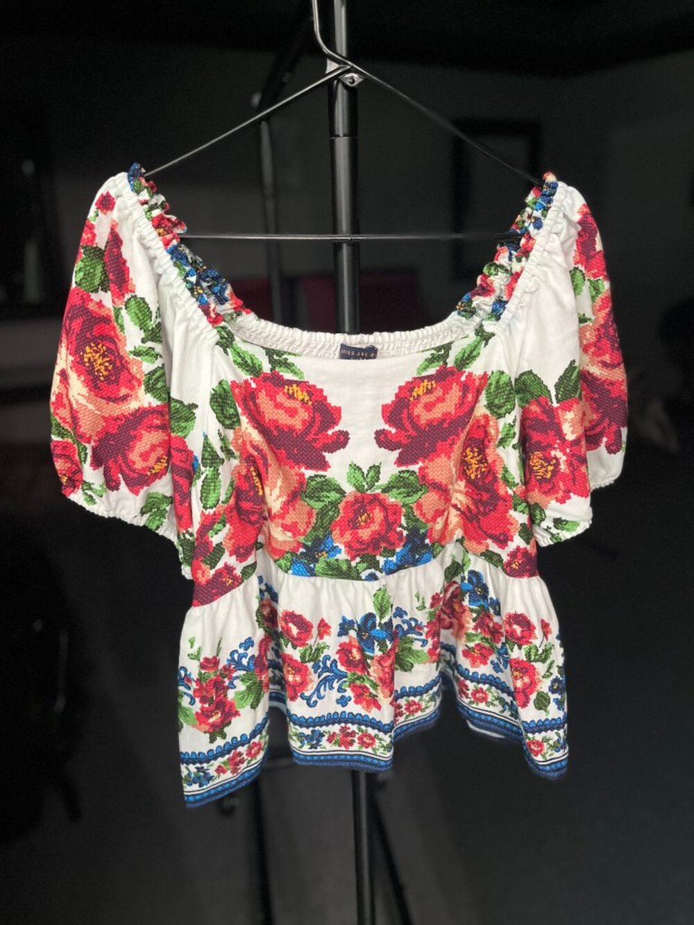 Skies are Blue White Floral Puff Sleeve Top, Crop Fit with Peplum Hem